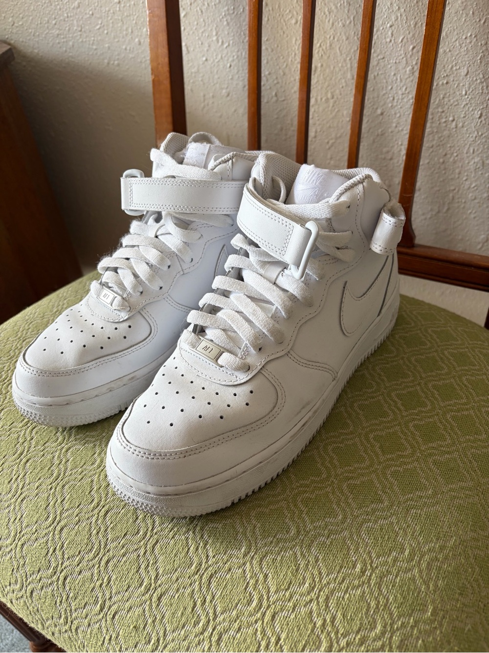Nike Men's White High-Top Strap Sneakers